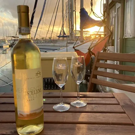 Botel La Cesarina